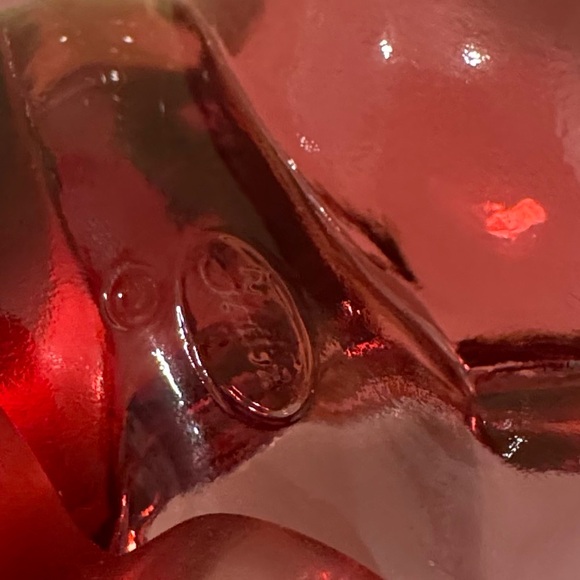 Vintage Fenton Art Glass Cranberry Reclining Bear Figurine - Picture 7 of 10